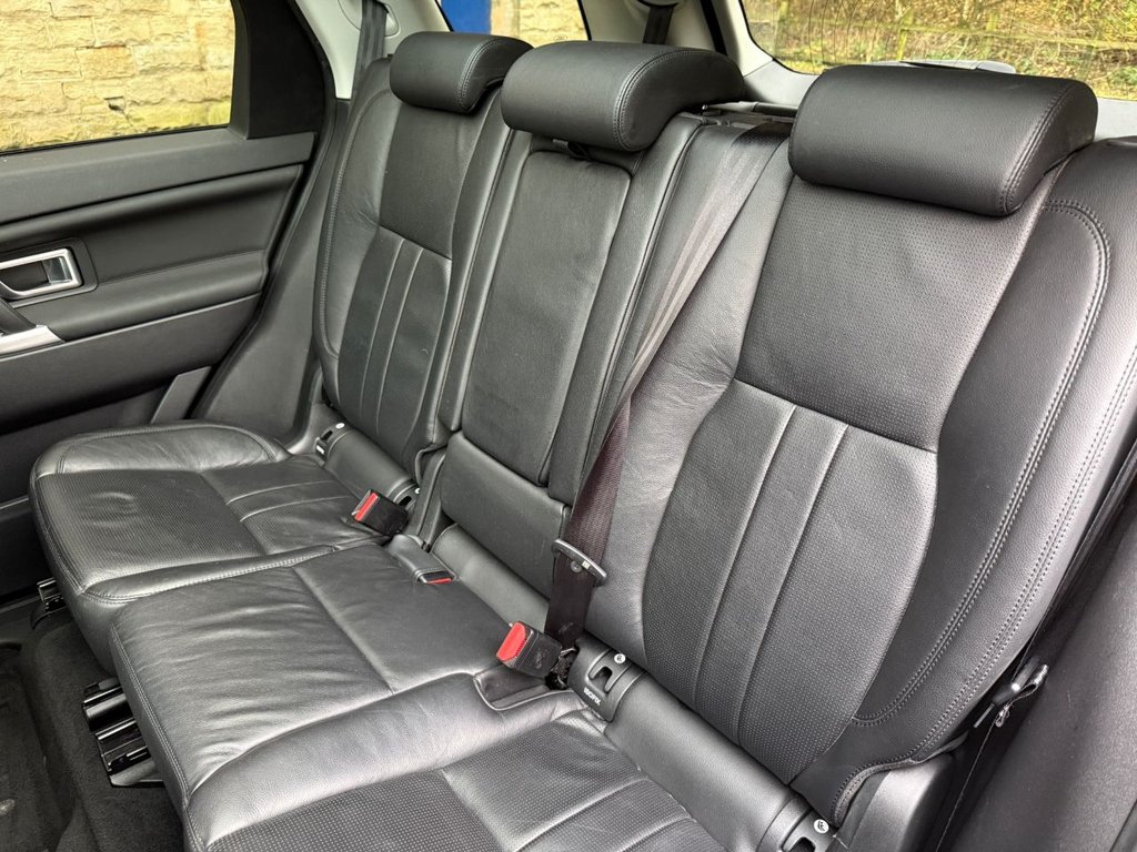 Used Land Rover Discovery Sport 2018 for sale - 76536099: Photo 14