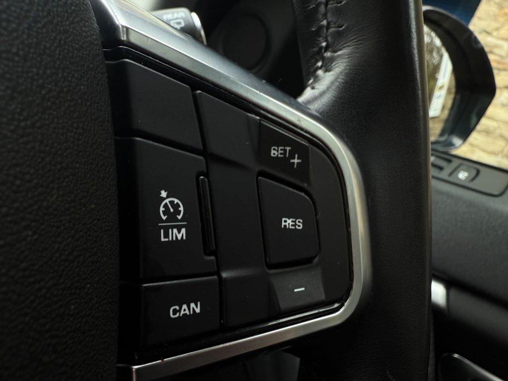 Used Land Rover Discovery Sport 2018 for sale - 76536099: Photo 25