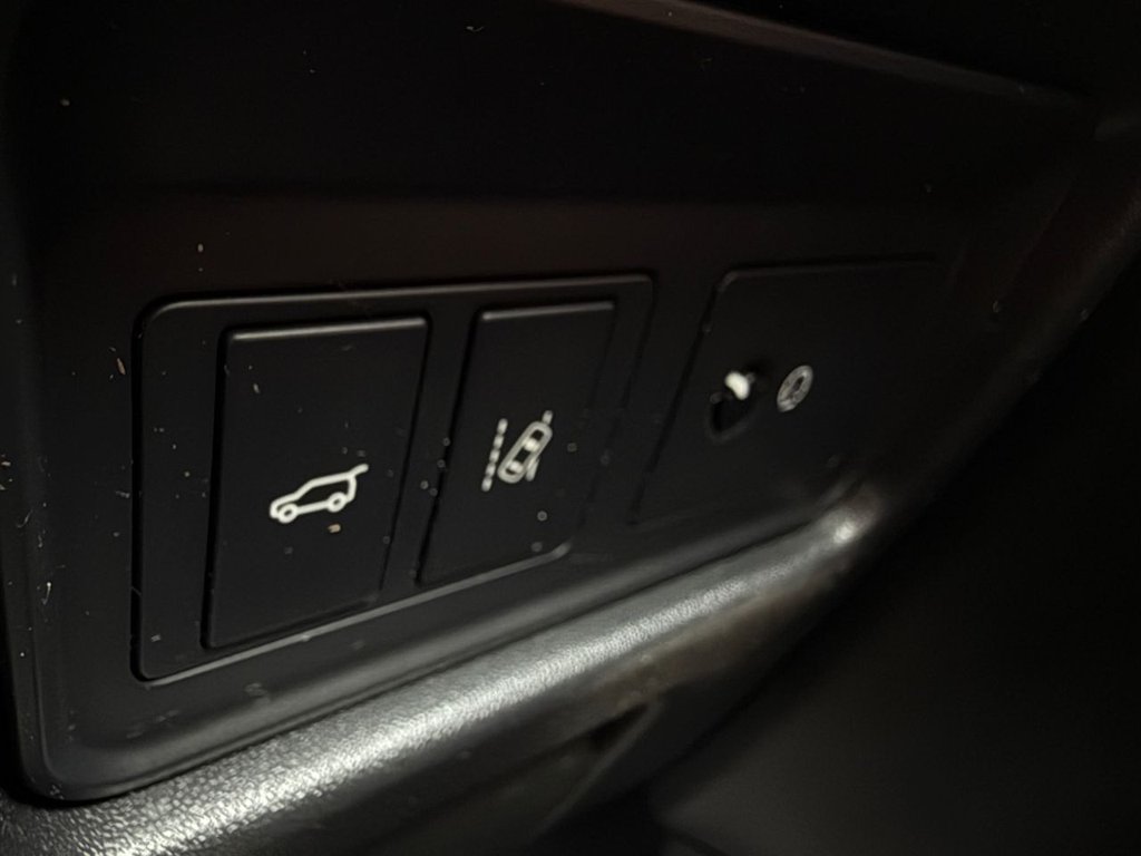 Used Land Rover Discovery Sport 2018 for sale - 76536099: Photo 27