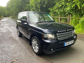 2011 (61) - 4.4 TD V8 Vogue SE SUV 5dr Diesel Auto 4WD Euro 5 (313 bhp)