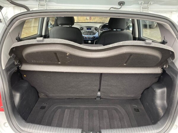 Used Hyundai i10 2014 for sale - 76009278: Photo 13