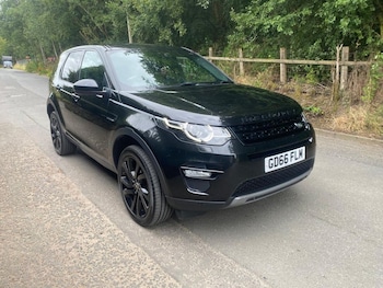 Used Land Rover Discovery Sport 2016 for sale - 75666067: Photo