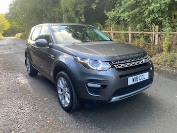 Used Land Rover Discovery Sport 2016 for sale - 75911357: Photo