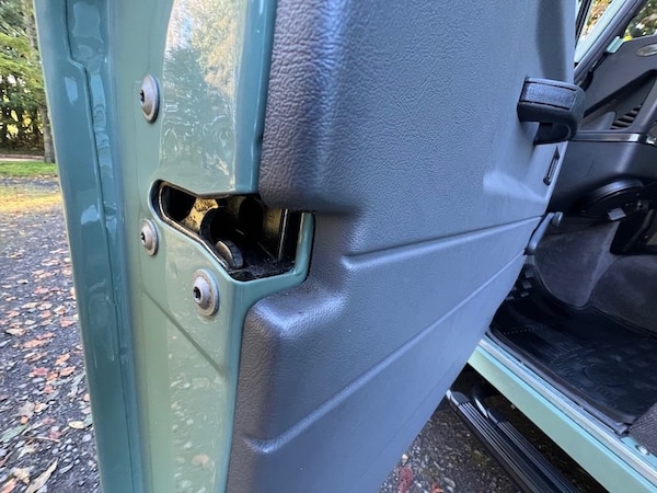 Used Land Rover Defender 2000 for sale - 75473599: Photo 37