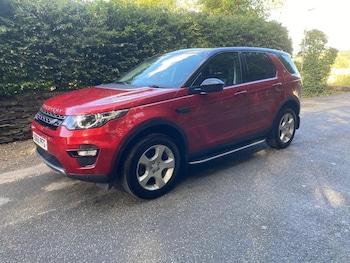 Used Land Rover Discovery Sport 2015 for sale - 75896673: Photo