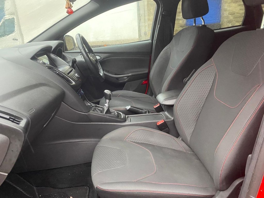 Used Ford Focus 2017 for sale - 76954026: Photo 9