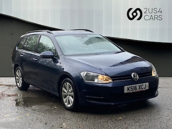 Volkswagen - Golf