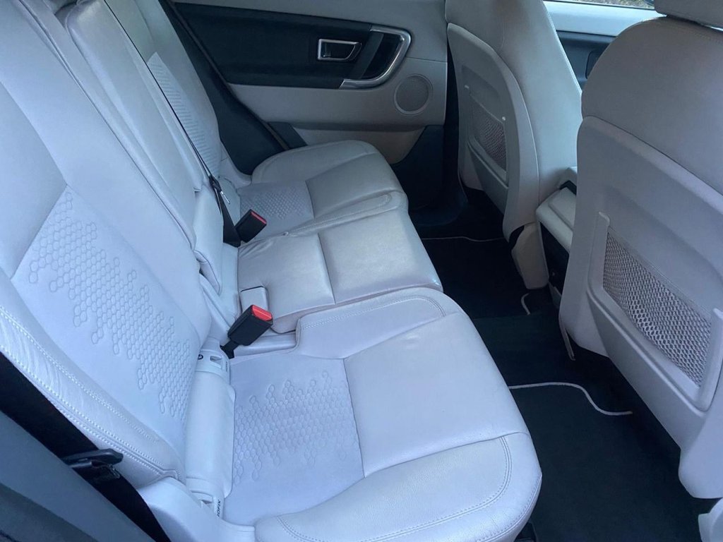 Used Land Rover Discovery Sport 2015 for sale - 76788070: Photo 10