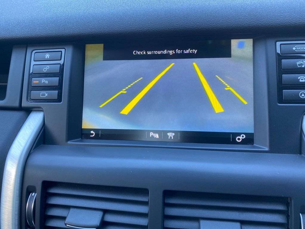 Used Land Rover Discovery Sport 2015 for sale - 78068804: Photo 19