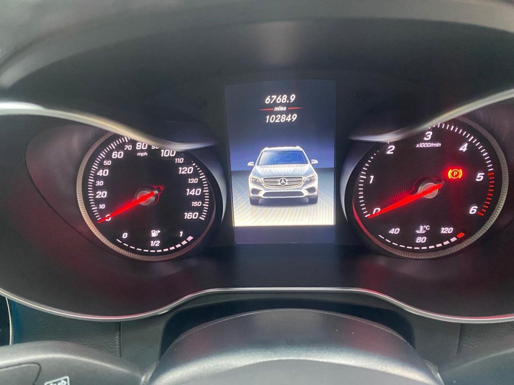 Used Mercedes-Benz GLC 2017 for sale - 77647870: Photo 21