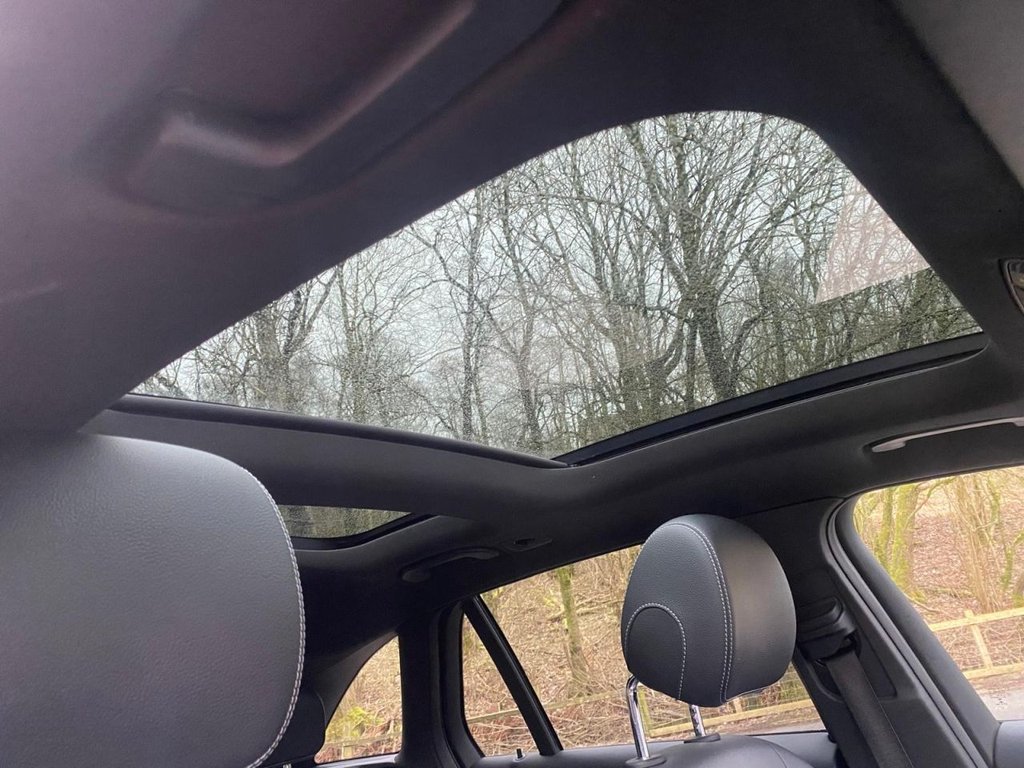 Used Mercedes-Benz GLC 2017 for sale - 77647870: Photo 8