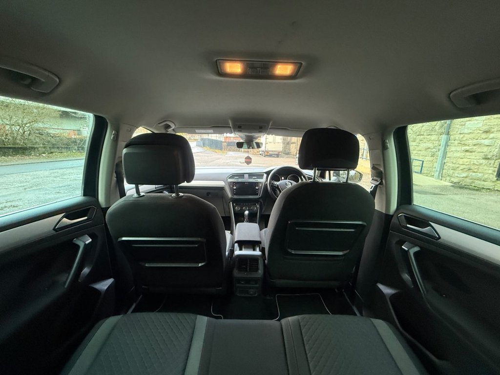 Used Volkswagen Tiguan 2017 for sale - 77059628: Photo 11