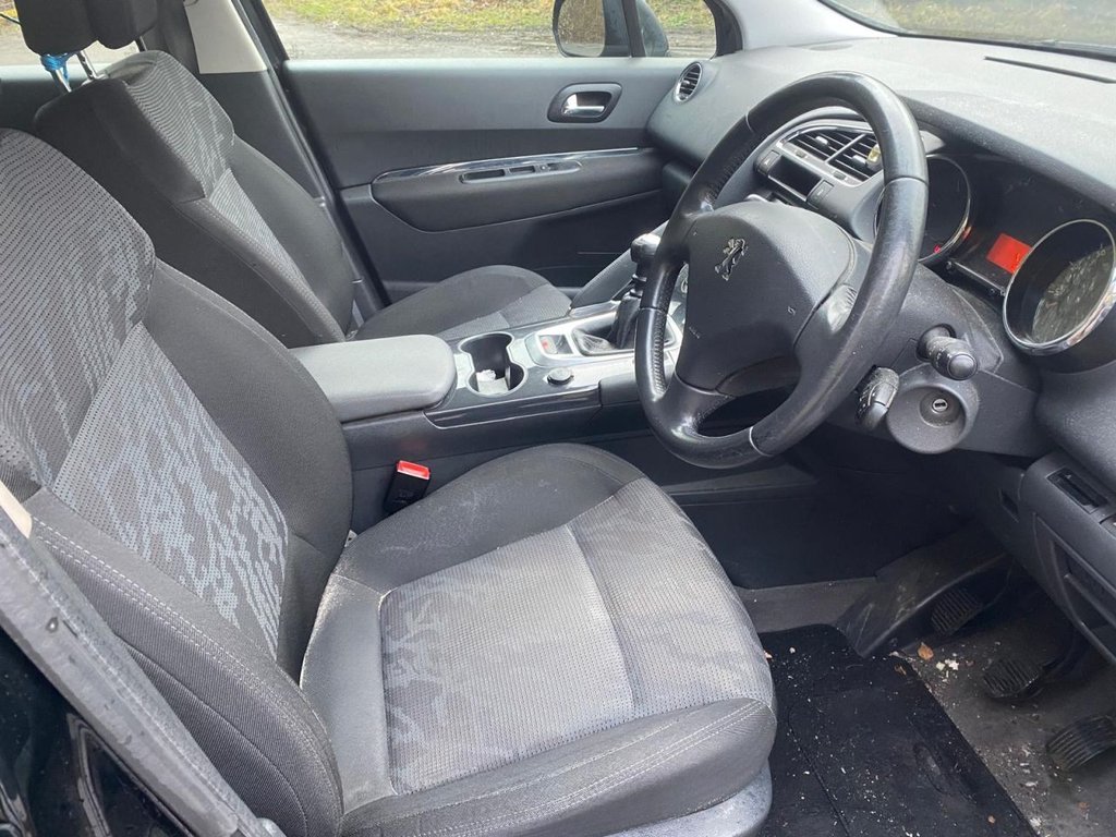 Used Peugeot 3008 2011 for sale - 77539505: Photo 9