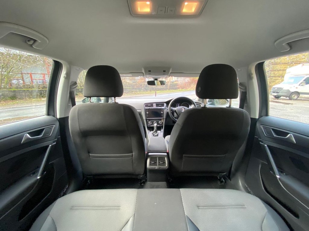 Used Volkswagen Golf 2017 for sale - 77451712: Photo 10