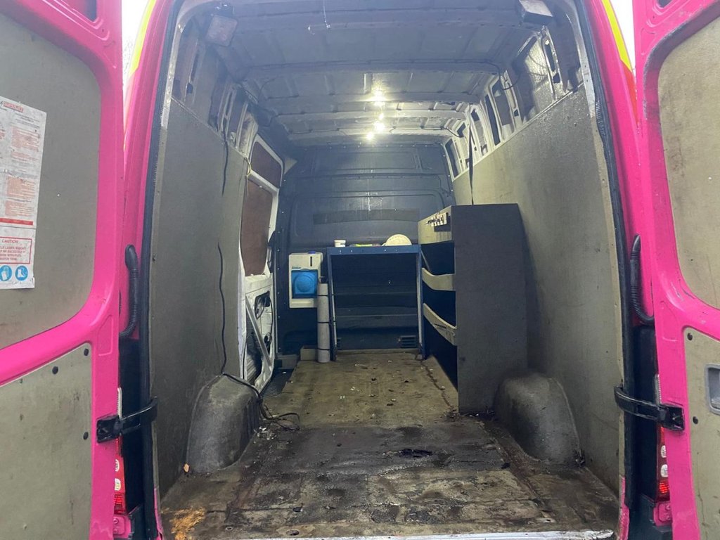 Used Mercedes-Benz Sprinter 2015 for sale - 76703750: Photo 9