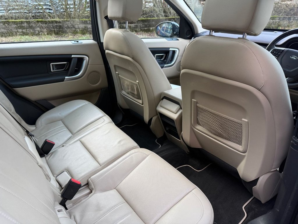 Used Land Rover Discovery Sport 2017 for sale - 76923801: Photo 17