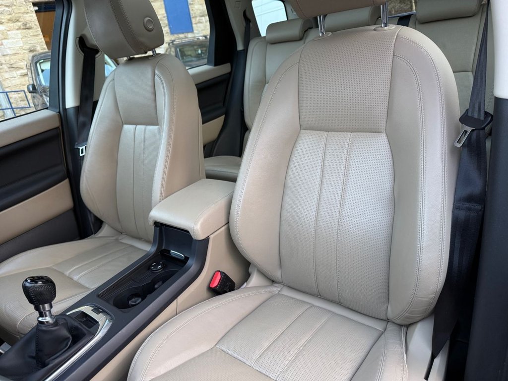 Used Land Rover Discovery Sport 2017 for sale - 76923801: Photo 22