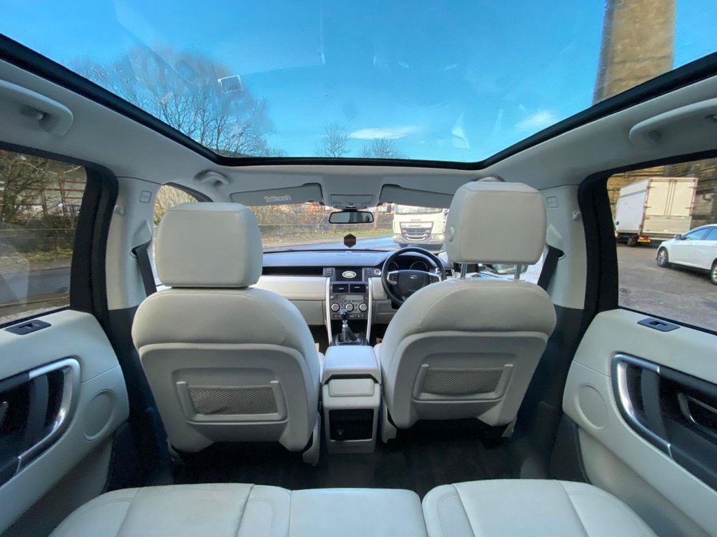 Used Land Rover Discovery Sport 2015 for sale - 77218537: Photo 10