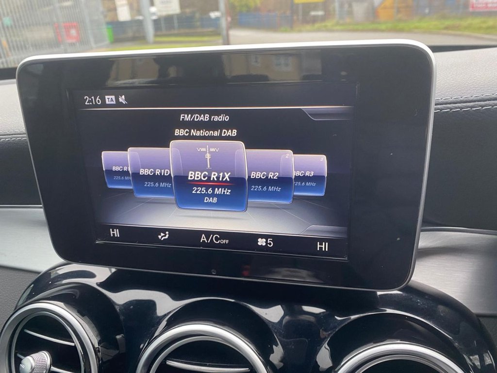 Used Mercedes-Benz C Class 2015 for sale - 76717165: Photo 17