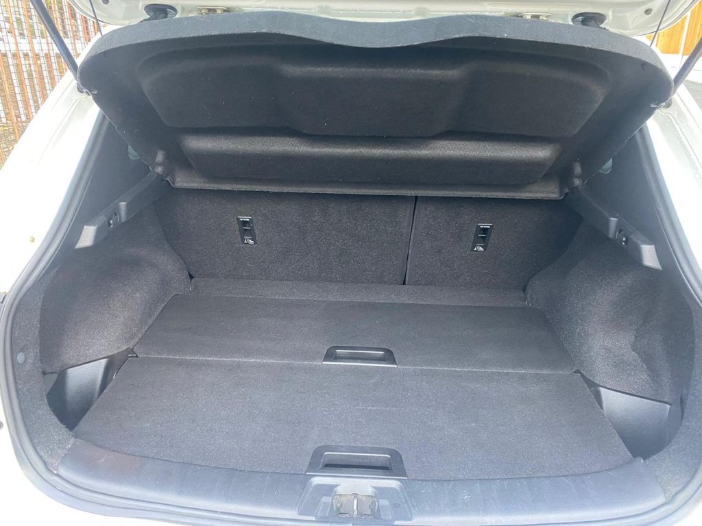 Used Nissan Qashqai 2014 for sale - 76482395: Photo 14