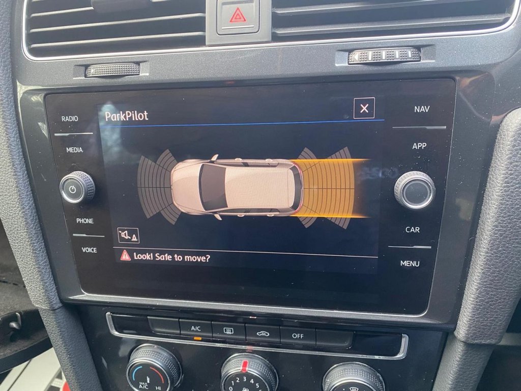 Used Volkswagen Golf 2017 for sale - 77355655: Photo 16