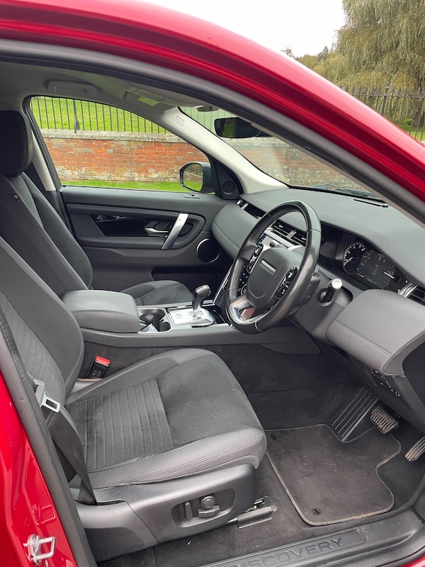 Used Land Rover Discovery Sport 2019 for sale - 76306741: Photo 3