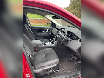 Used Land Rover Discovery Sport 2019 for sale - 76306741: Photo