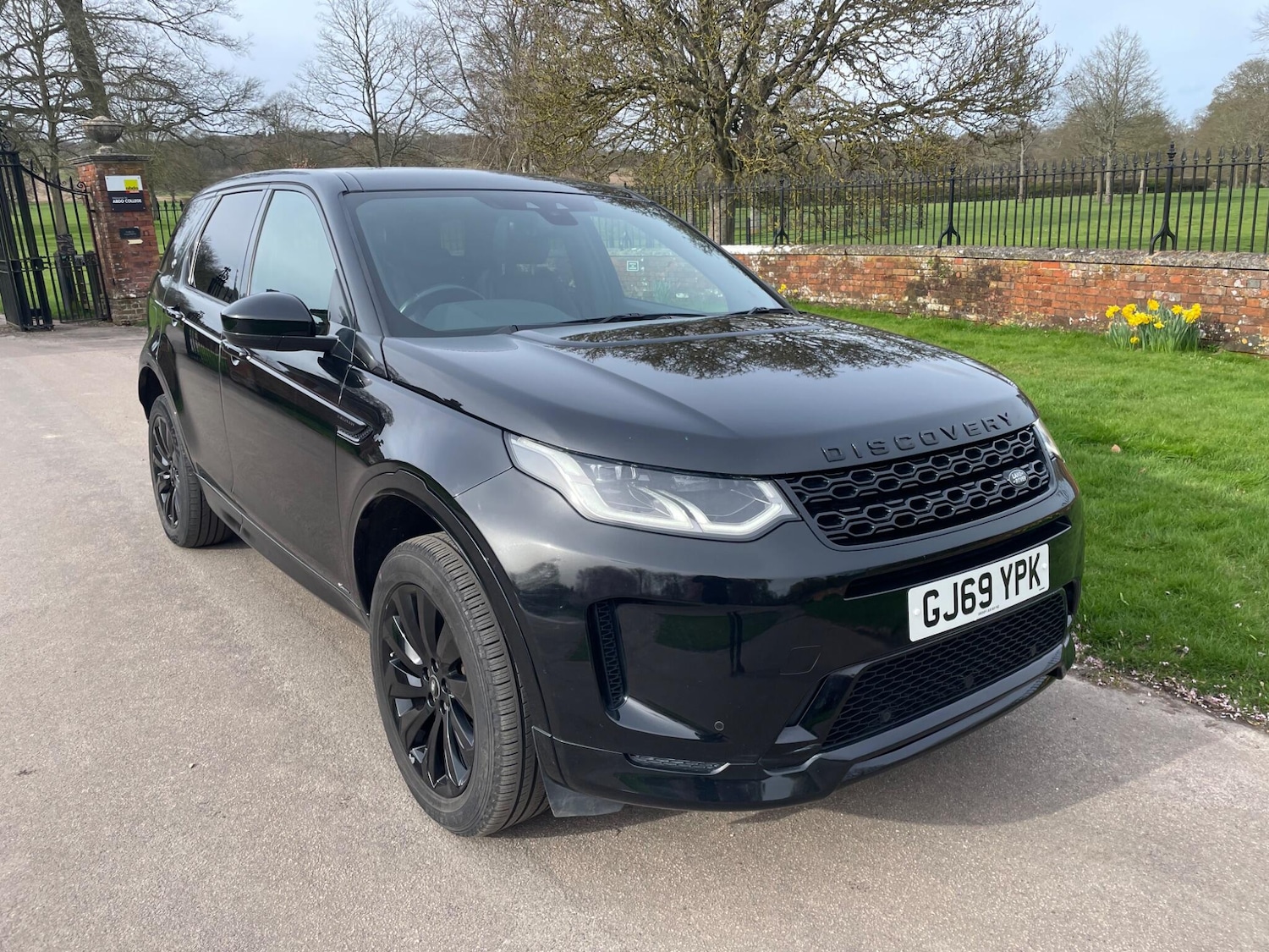 Used Land Rover Discovery Sport 2020 for sale - 77882335: Photo 1