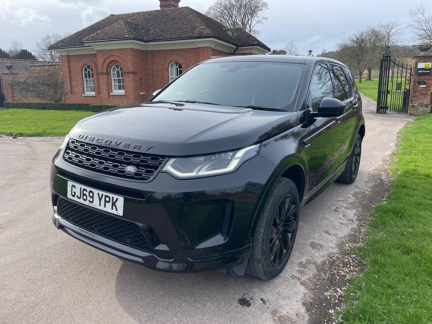 Used Land Rover Discovery Sport 2020 for sale - 77882335: Photo 5