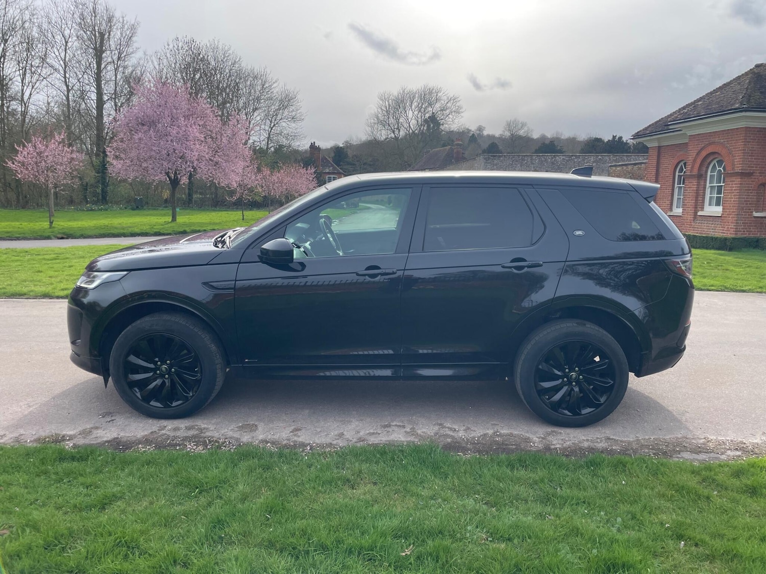 Used Land Rover Discovery Sport 2020 for sale - 77882335: Photo 6