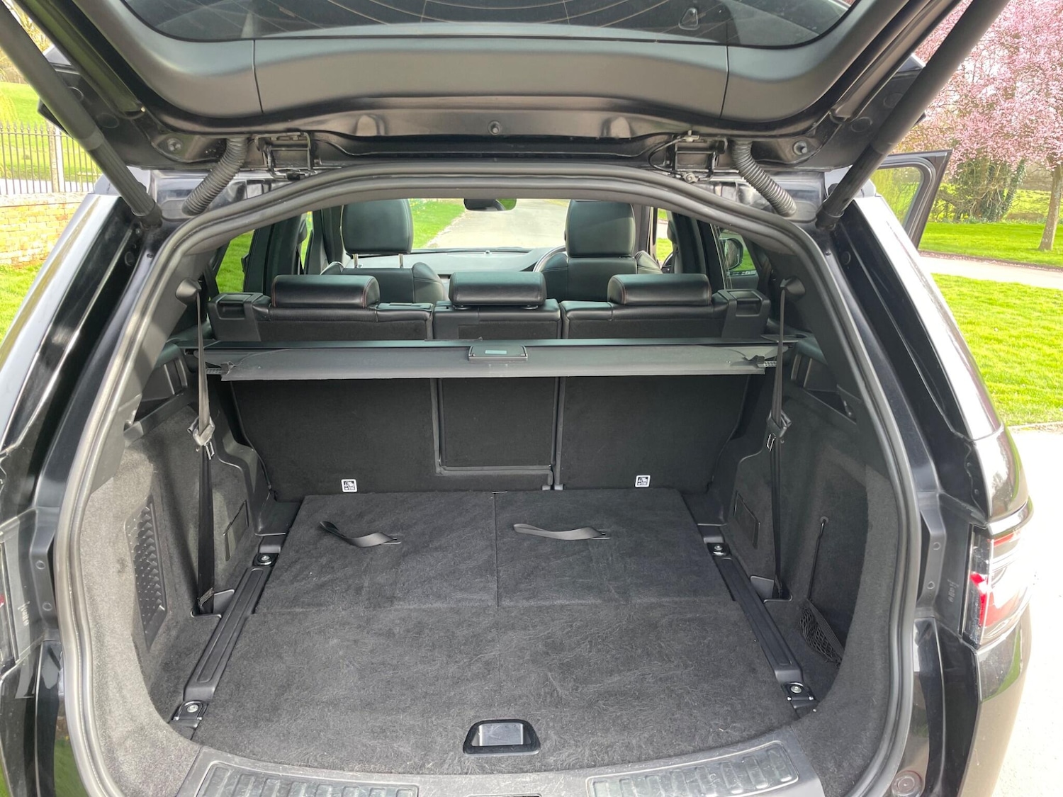 Used Land Rover Discovery Sport 2020 for sale - 77882335: Photo 9