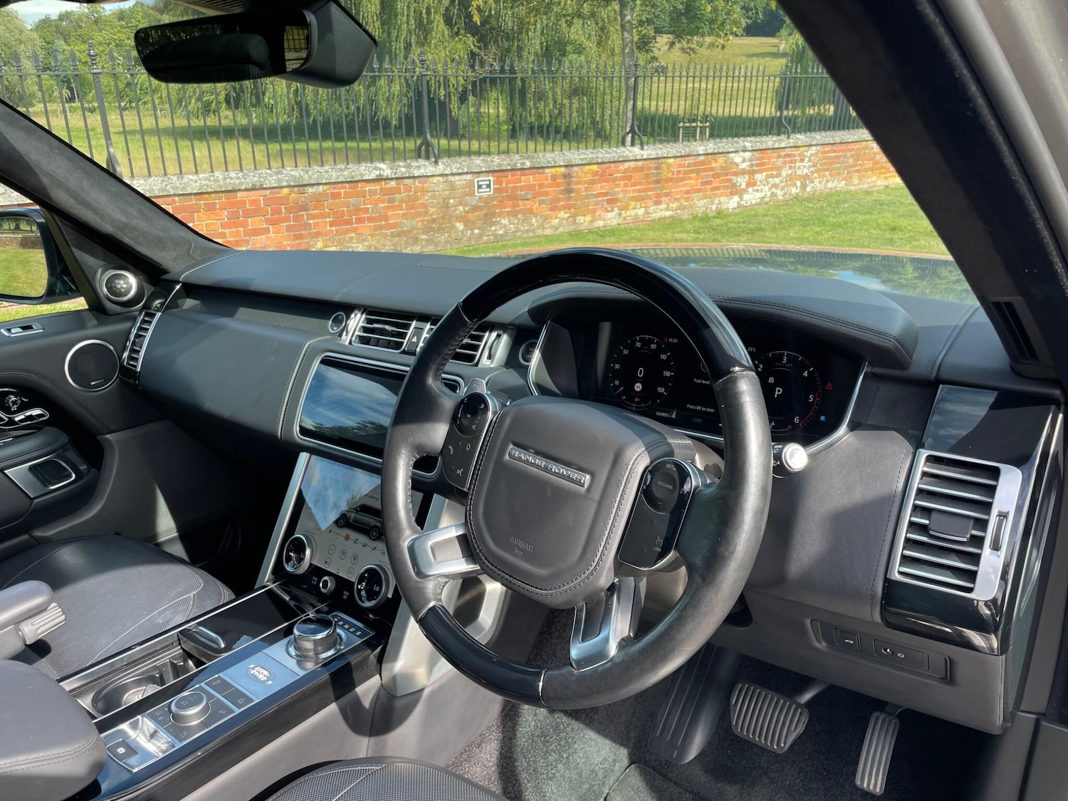 Used Land Rover Range Rover 2018 for sale - 76987689: Photo 9