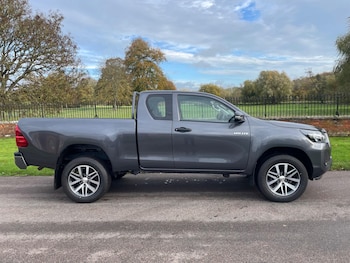 Used Toyota Hilux 2021 for sale - 76473427: Photo