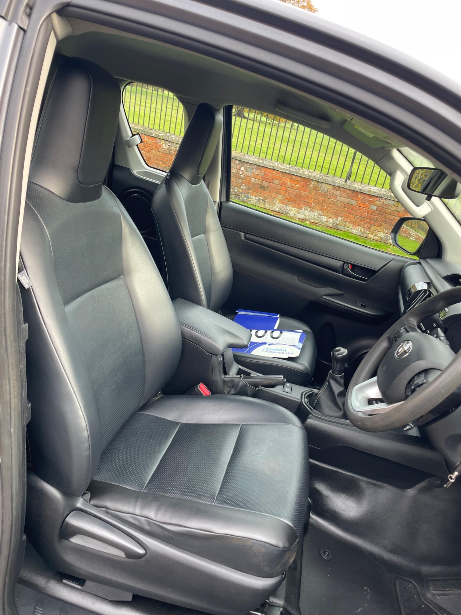 Used Toyota Hilux 2021 for sale - 76473427: Photo 3