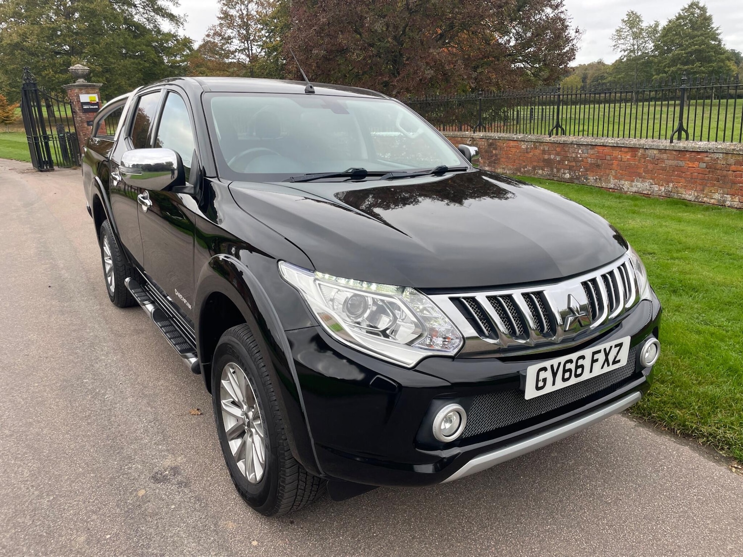 Used Mitsubishi L200 2016 for sale - 76306414: Photo 1