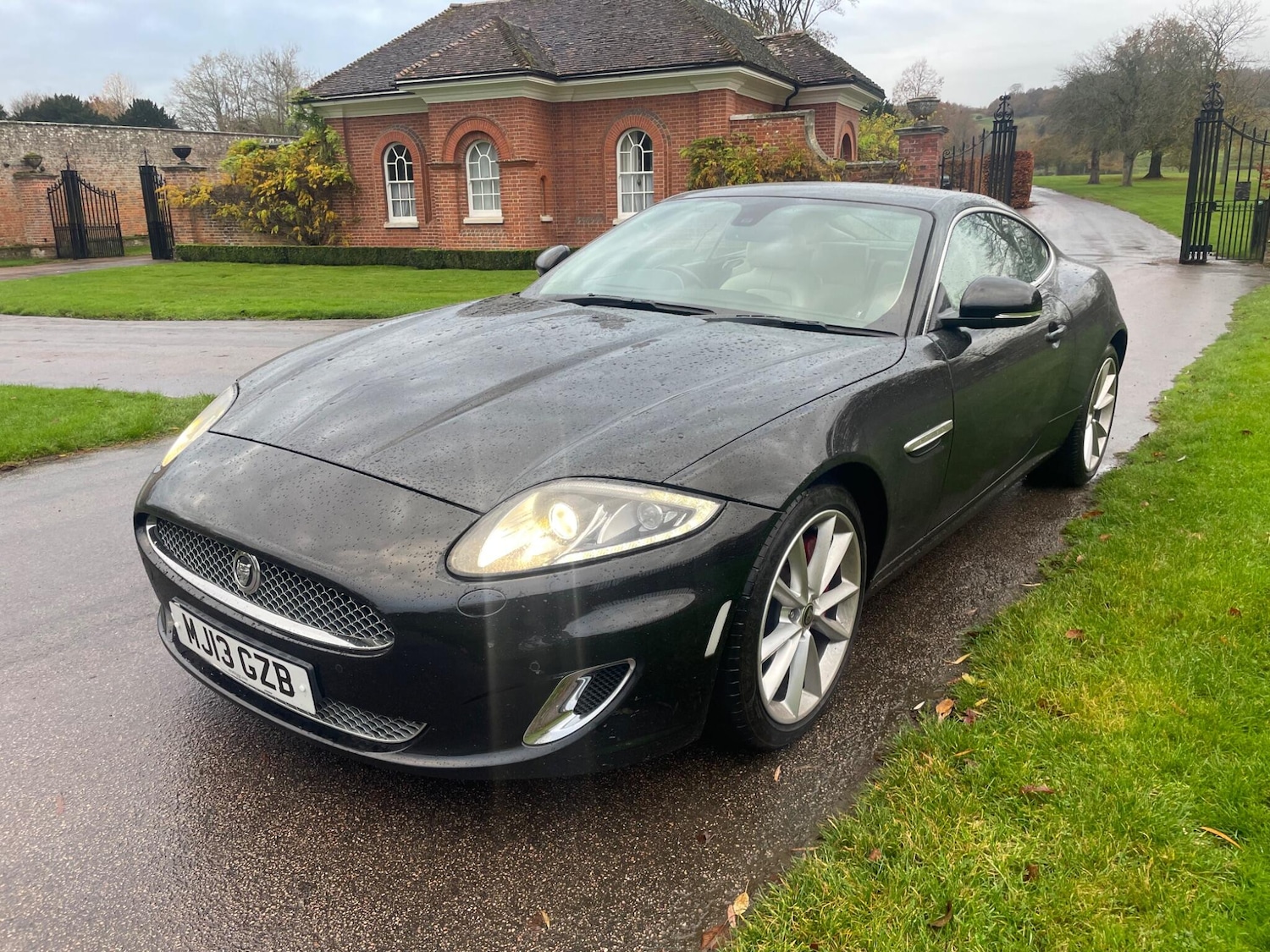 Used Jaguar XK for sale - 76585206: Photo 5