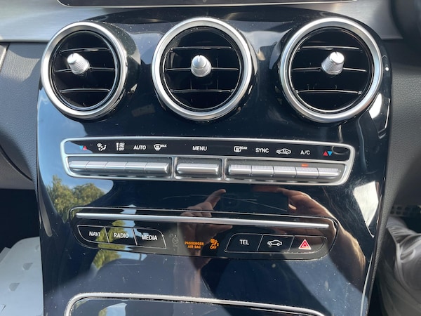 Used Mercedes-Benz C-Class 2018 for sale - 75531682: Photo 15