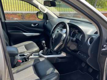Used Nissan Navara 2019 for sale - 74945171: Photo