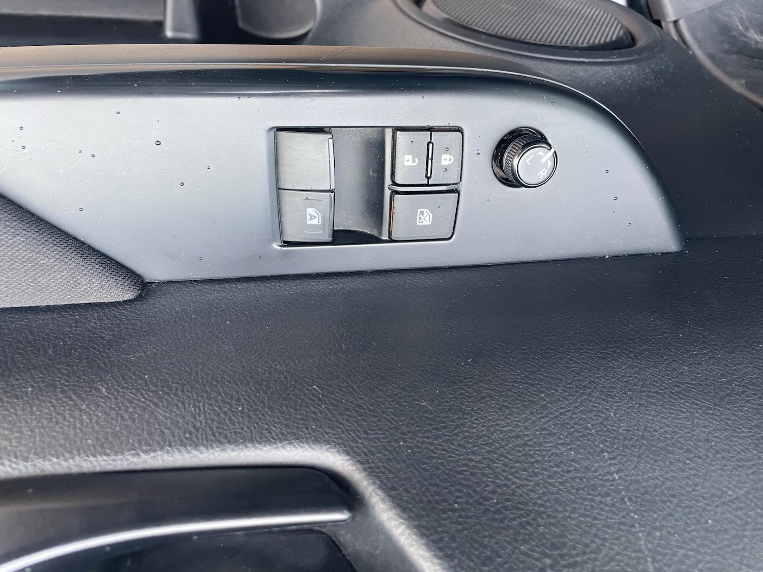 Used Toyota Hilux 2021 for sale - 77315113: Photo 8