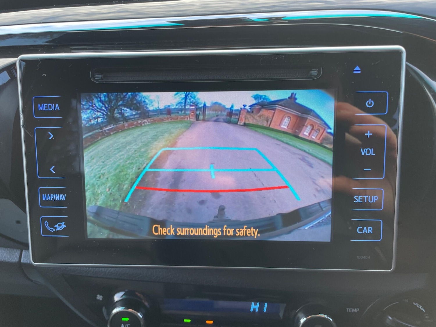 Used Toyota Hilux 2019 for sale - 77016549: Photo 10