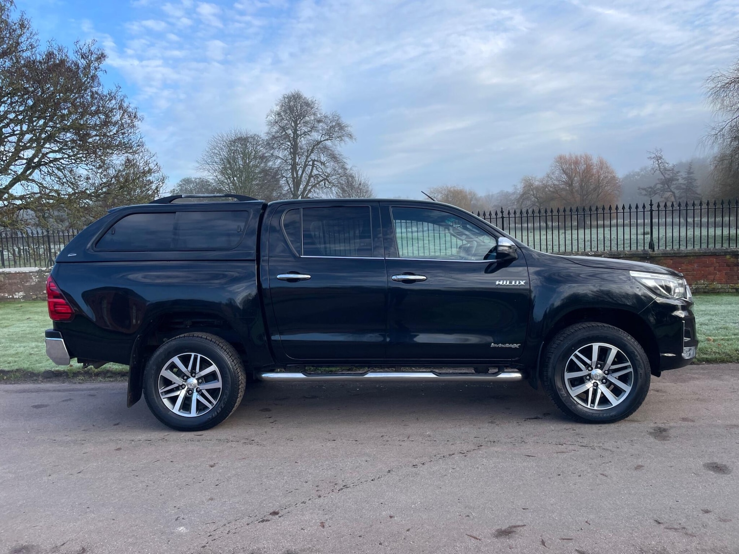 Used Toyota Hilux 2019 for sale - 77016549: Photo 2