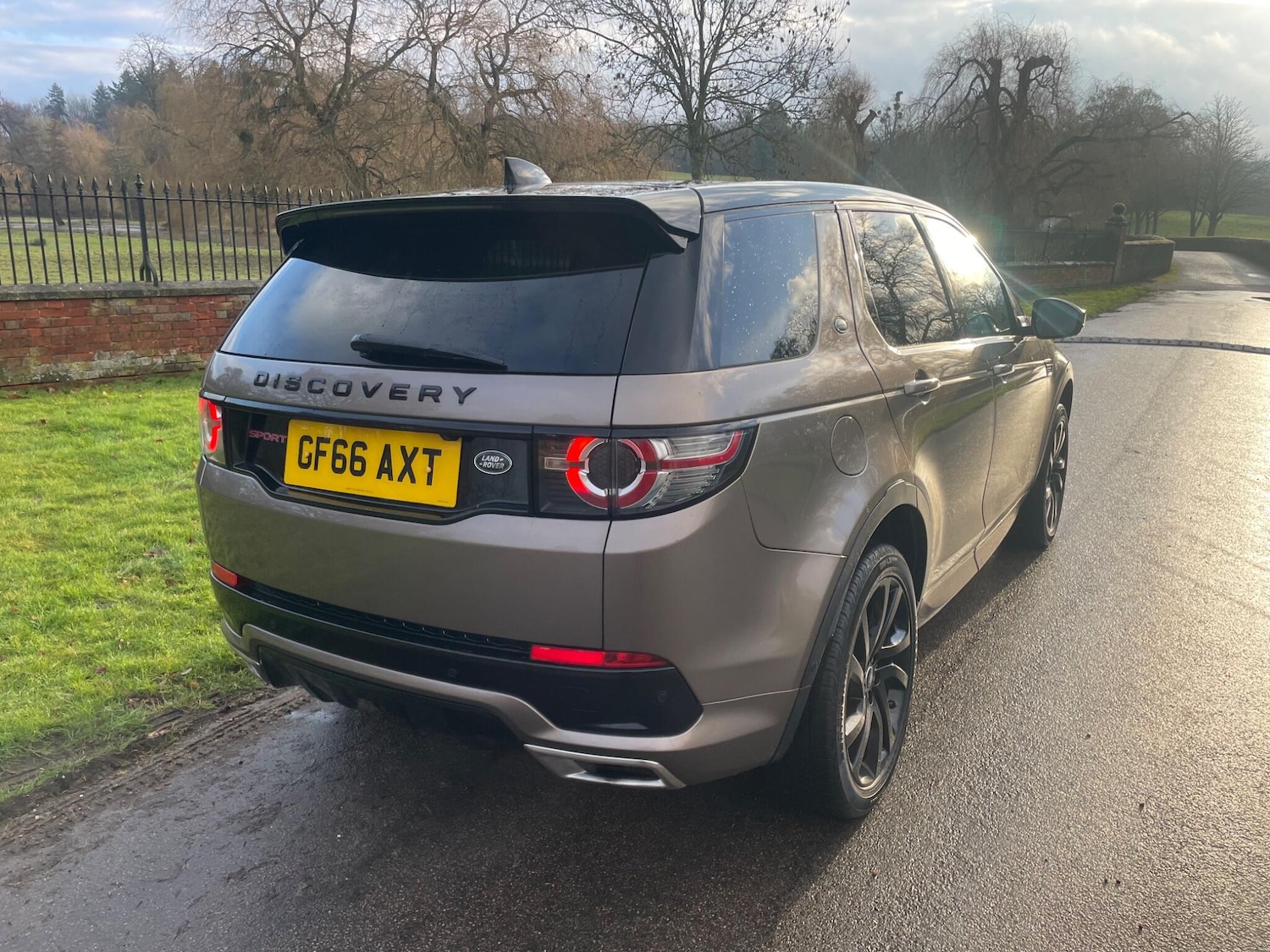 Used Land Rover Discovery Sport 2016 for sale - 77238315: Photo 4