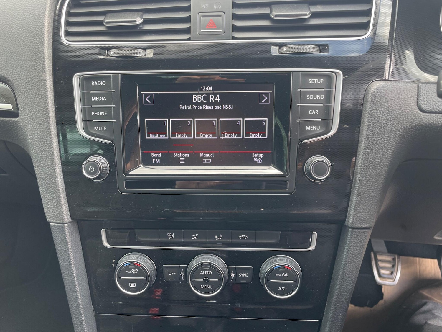 Used Volkswagen Golf for sale - 78048159: Photo 10