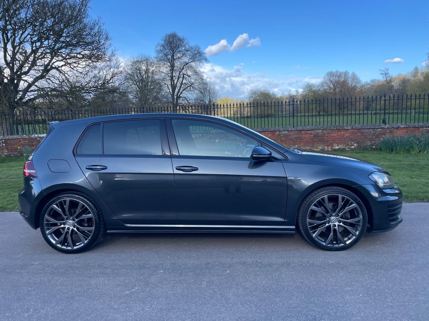 Used Volkswagen Golf for sale - 78048159: Photo 2