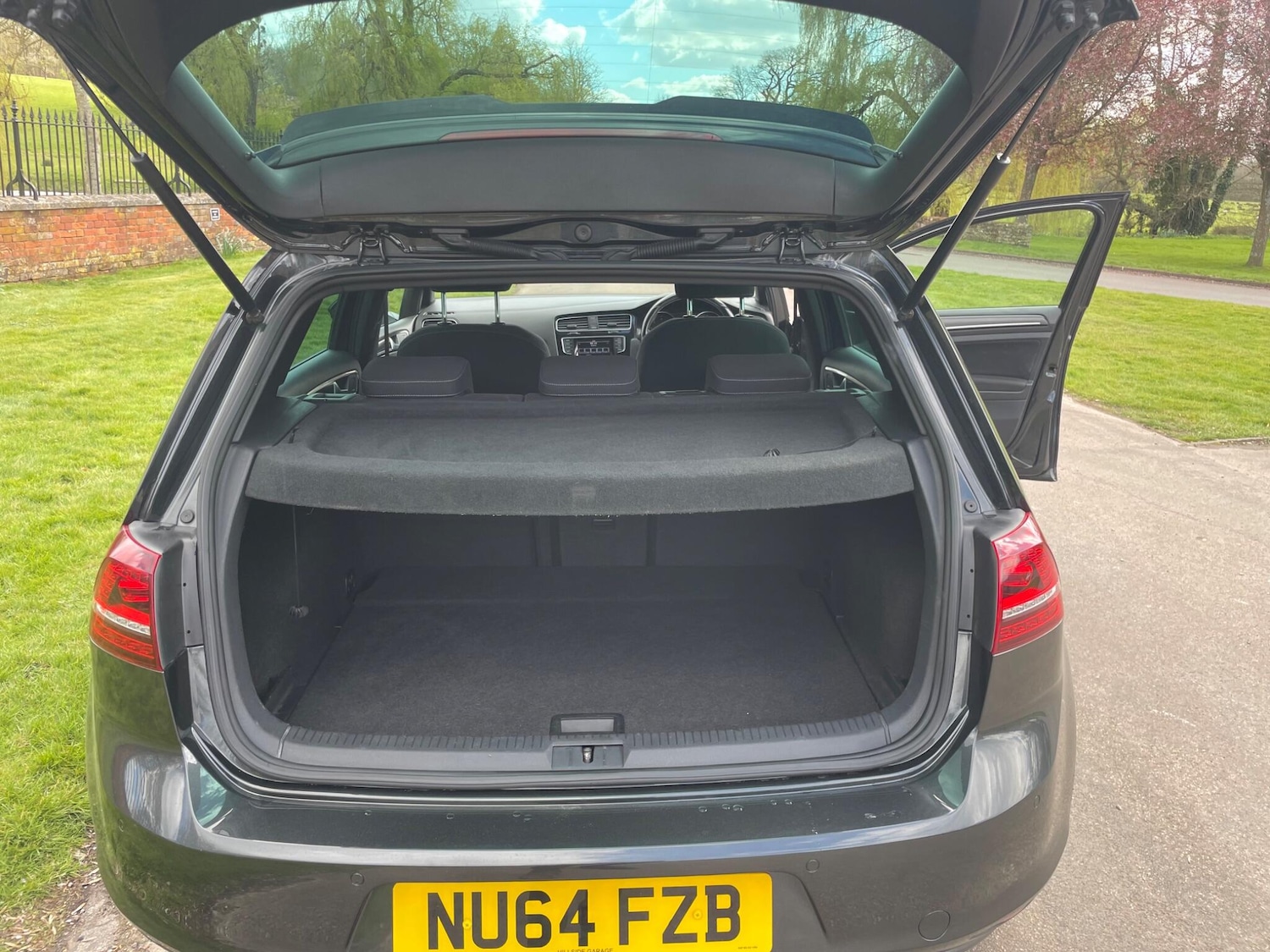 Used Volkswagen Golf for sale - 78048159: Photo 9