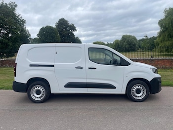Used Peugeot Partner 2023 for sale - 79106718: Photo