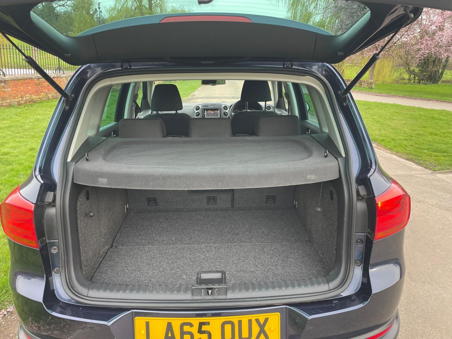 Used Volkswagen Tiguan for sale - 77909512: Photo 9