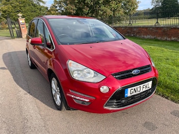 2013 (13) - 2.0 TDCi 140 Titanium 5dr