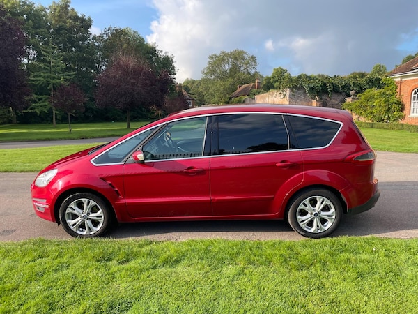 Used Ford S-Max 2013 for sale - 76095059: Photo 6