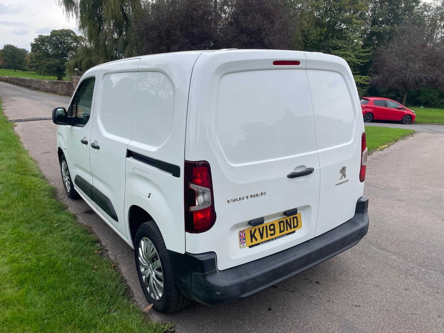 Used Peugeot Partner 2019 for sale - 76314498: Photo 8